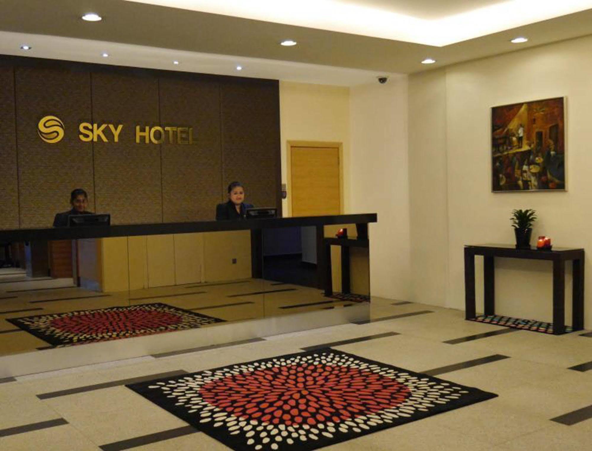 Sky Hotel Kuala Lumpur Exterior photo